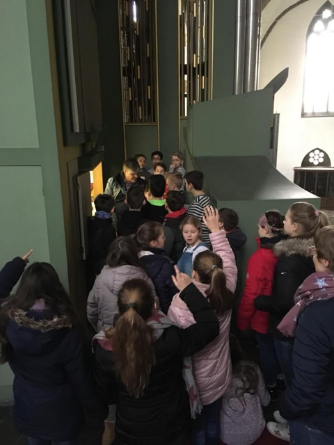 Orgelführung mit Schüler*innen